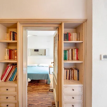 Capitan Romeo Apartament *